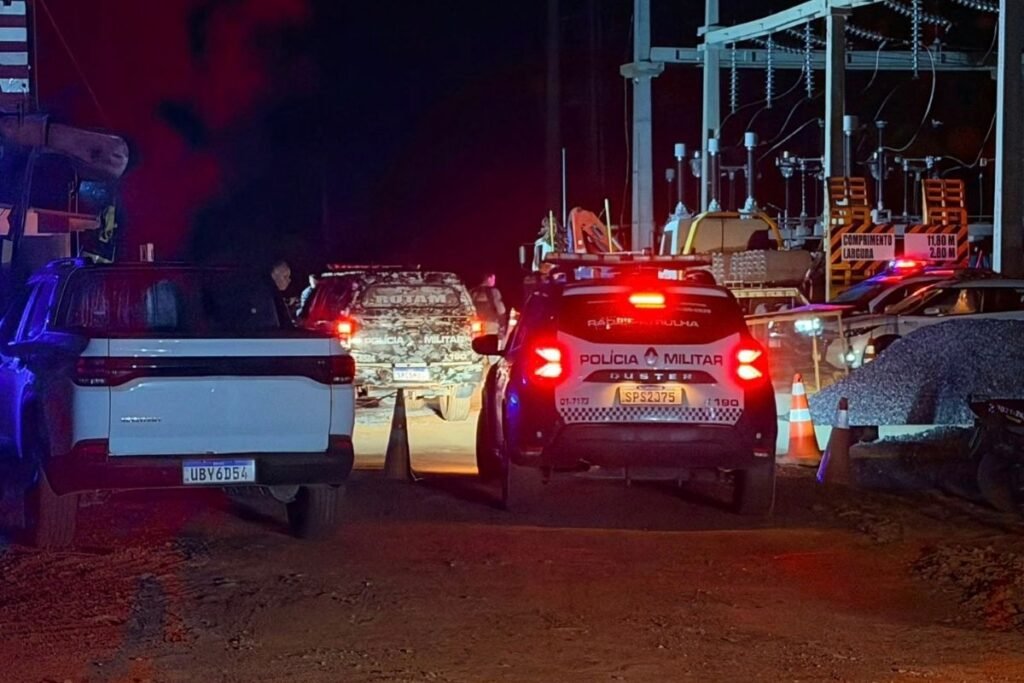 Trio invade obra de subestação e troca tiros com segurança em Cuiabá