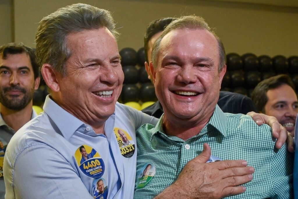 Mauro Mendes rebate Wellington Fagundes e ironiza implante capilar: “capacidade cognitiva”