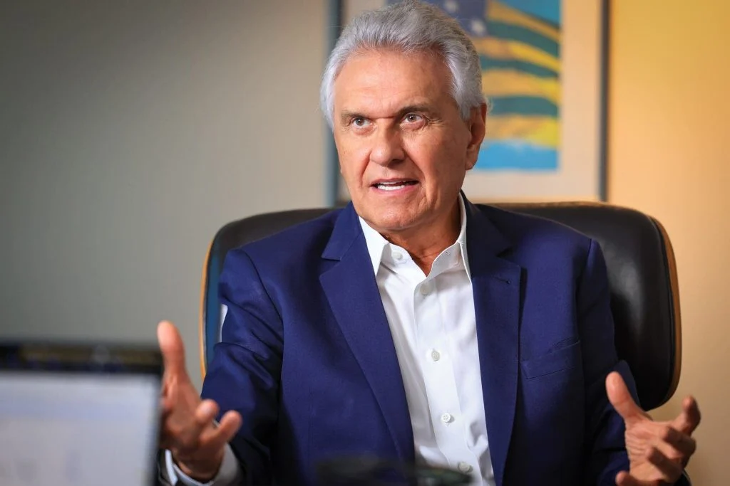 Caiado pede a Fachin fim do sigilo de investigações do Master e INSS